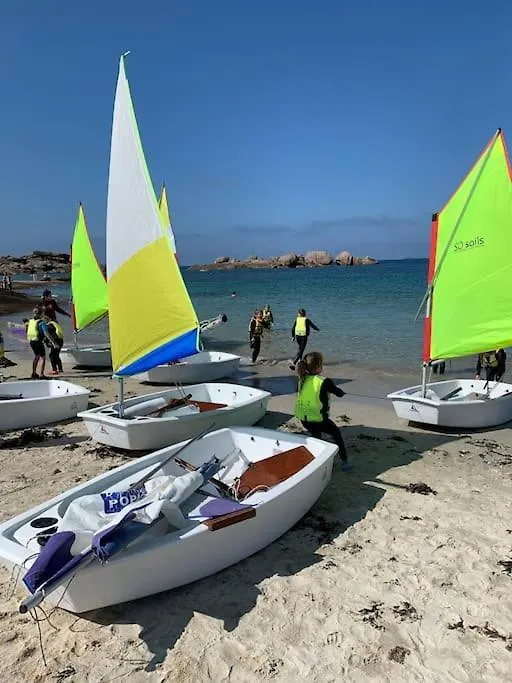 Vacances A 50M De La Plage Et De La Mer Tregastel