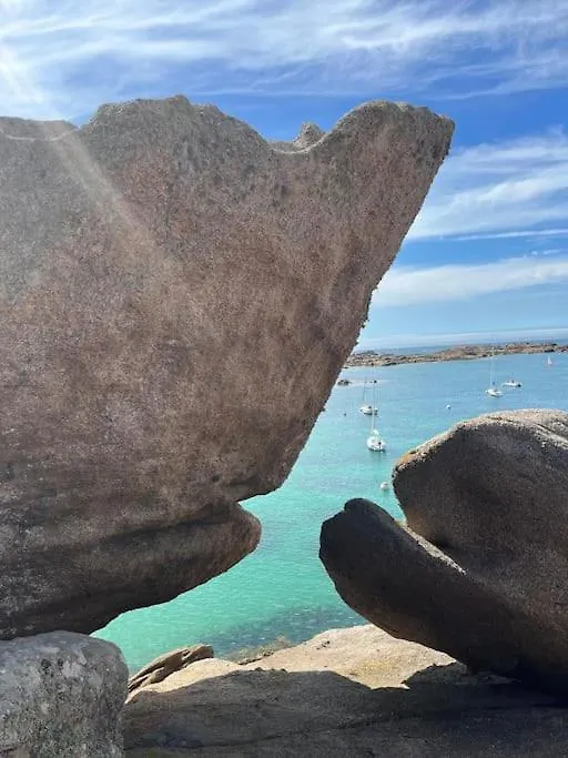 Vacances A 50M De La Plage Et De La Mer Tregastel
